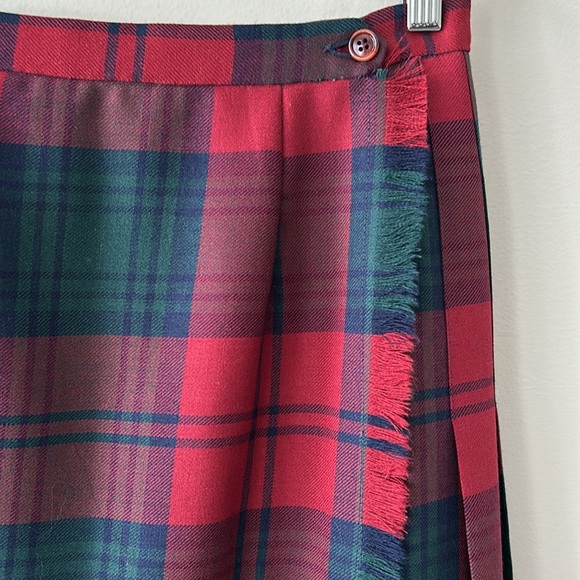 Highland Queen Sportrite Plaid Pleated Skirt - Picture 10 of 15